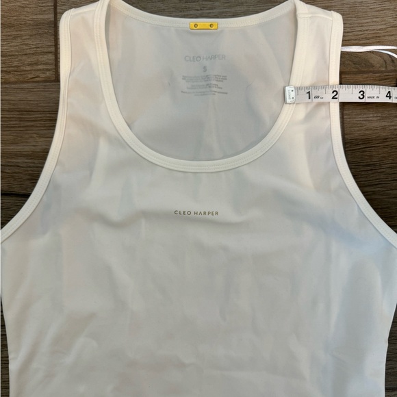 White fitted tank Cleo Harper - Picture 4 of 7